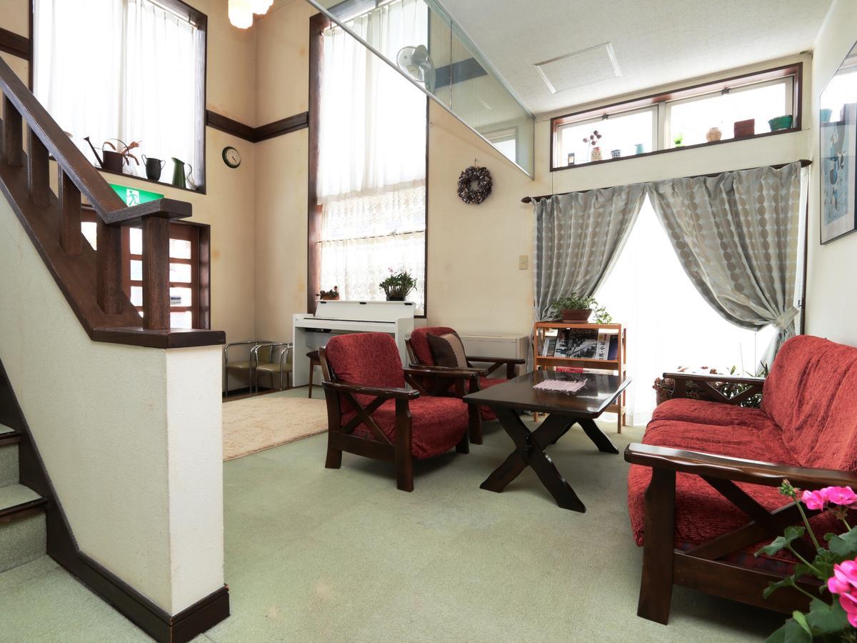 Auberge La Chaumiere Otari Екстериор снимка
