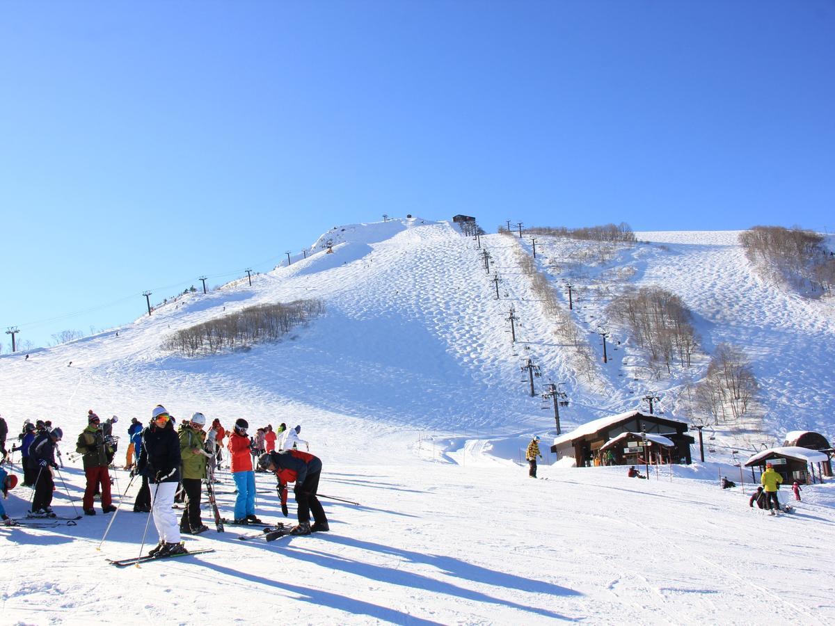 Auberge La Chaumiere Otari Екстериор снимка